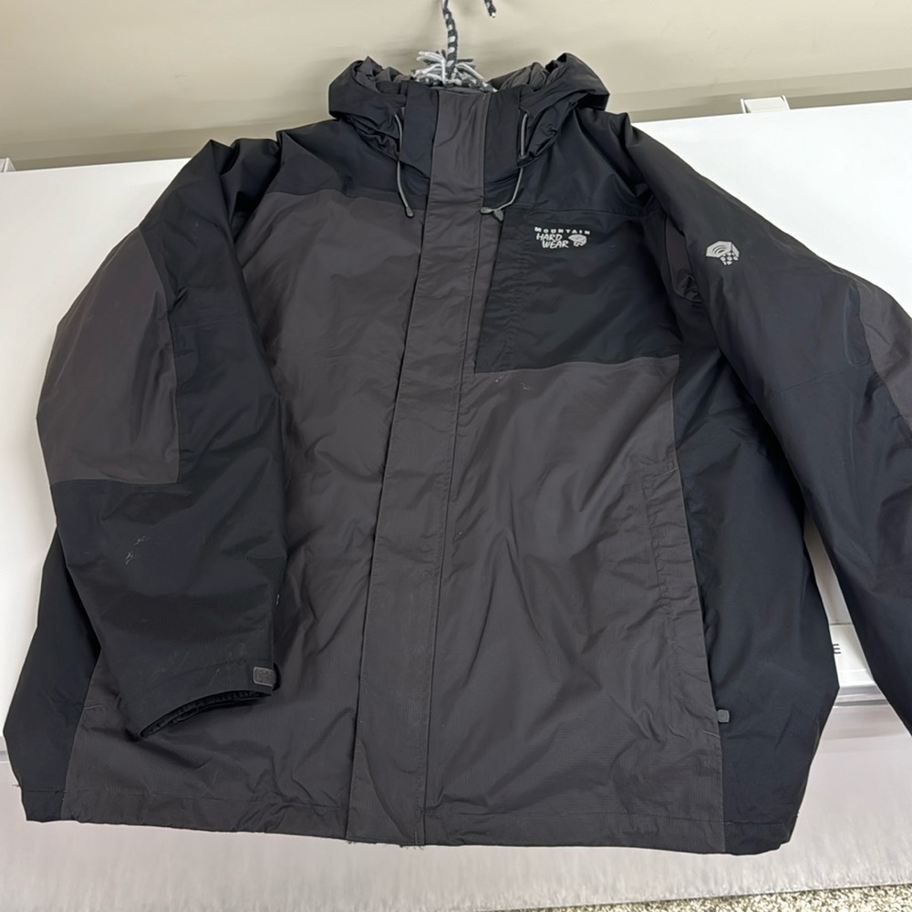 Mountain Hardware Winter Coat